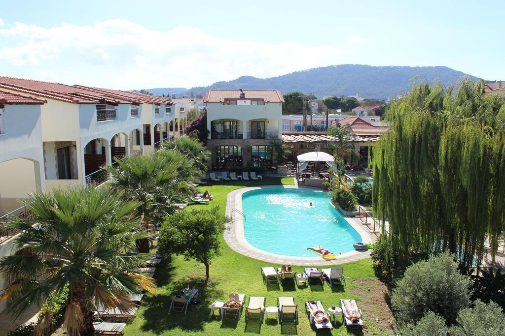 Duc - Rhodes Aparthotel